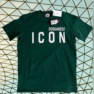 Dsquared2 T-shirt new w/tags Size Large.